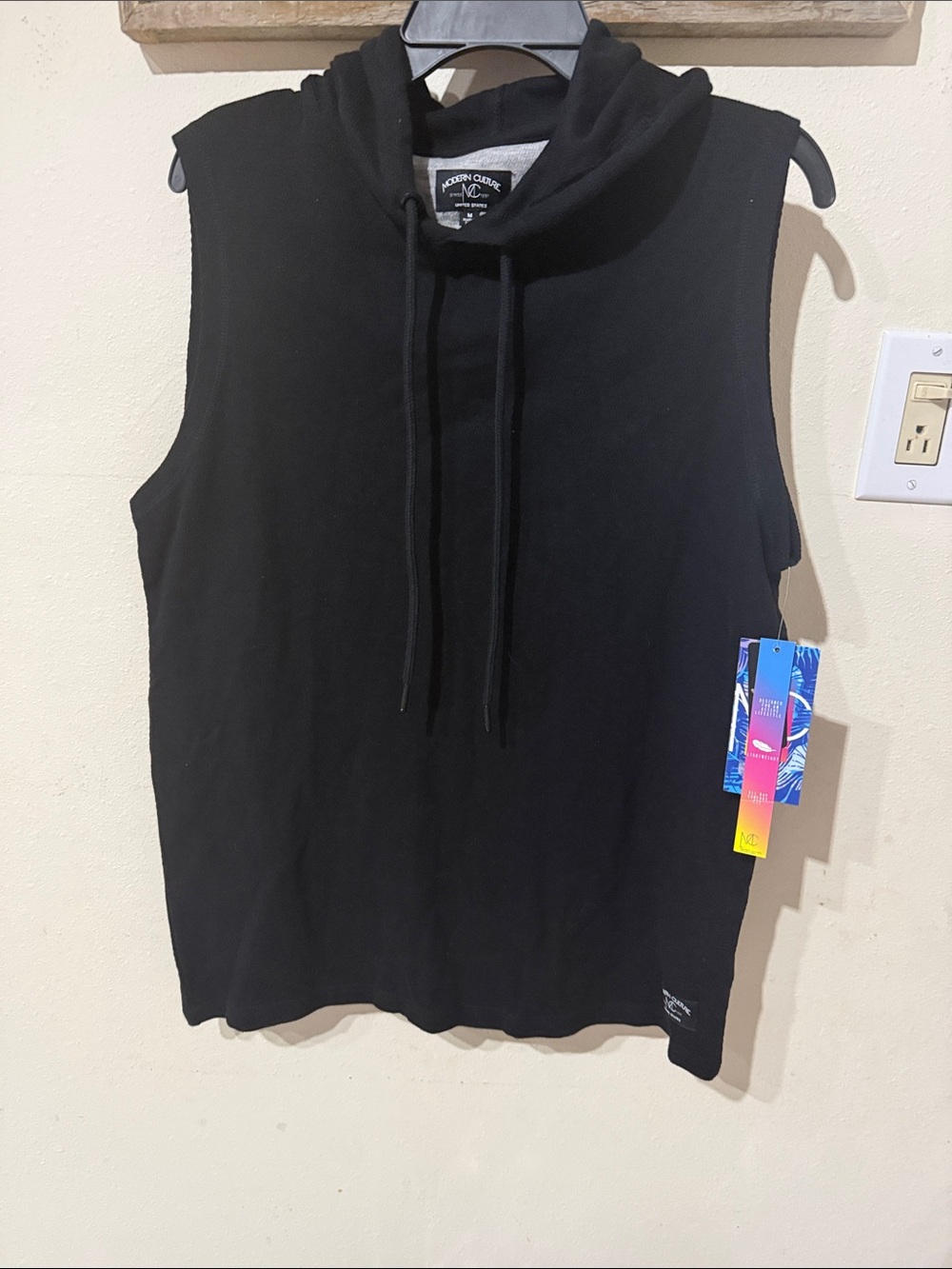 NWT Modern Culture 100% Cotton Sleeveless Hooded Top - Black